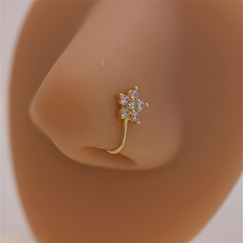 Women's Snowflake Cherry Blossom Nose Clip Set
